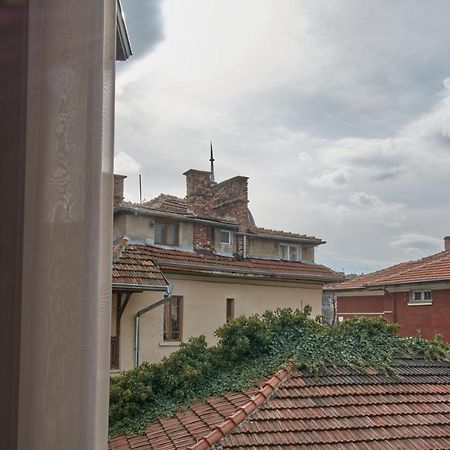 The Embassy Suites София Экстерьер фото