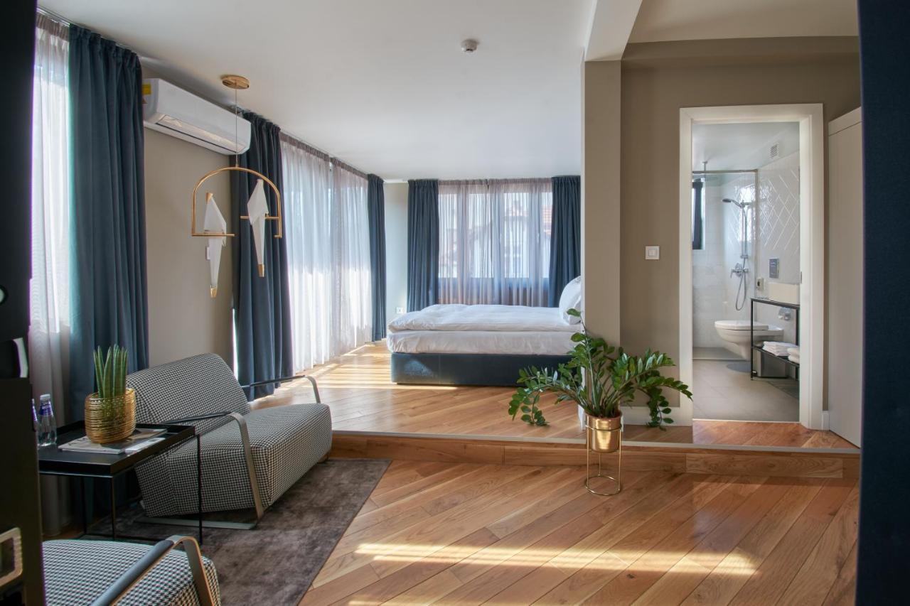 The Embassy Suites София Экстерьер фото