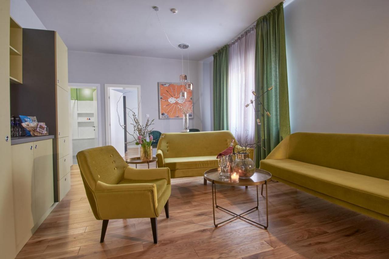 The Embassy Suites София Экстерьер фото